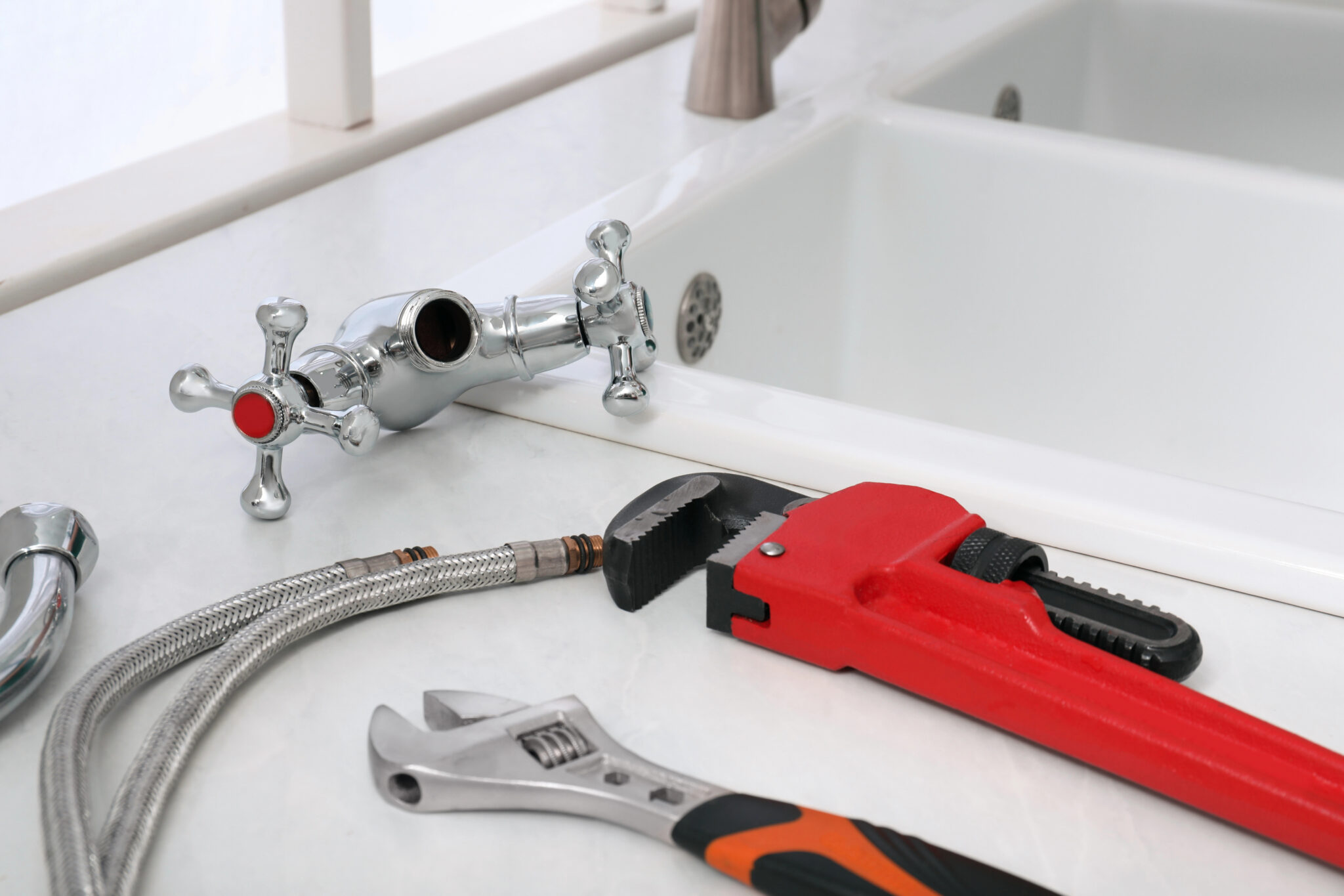 7-Common-Reasons-to-Call-a-Plumber-in-Plymouth-MN-2048x1365